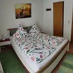 ホームステイ Haus Gruenstein