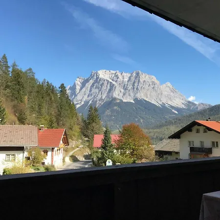 Haus Gruenstein